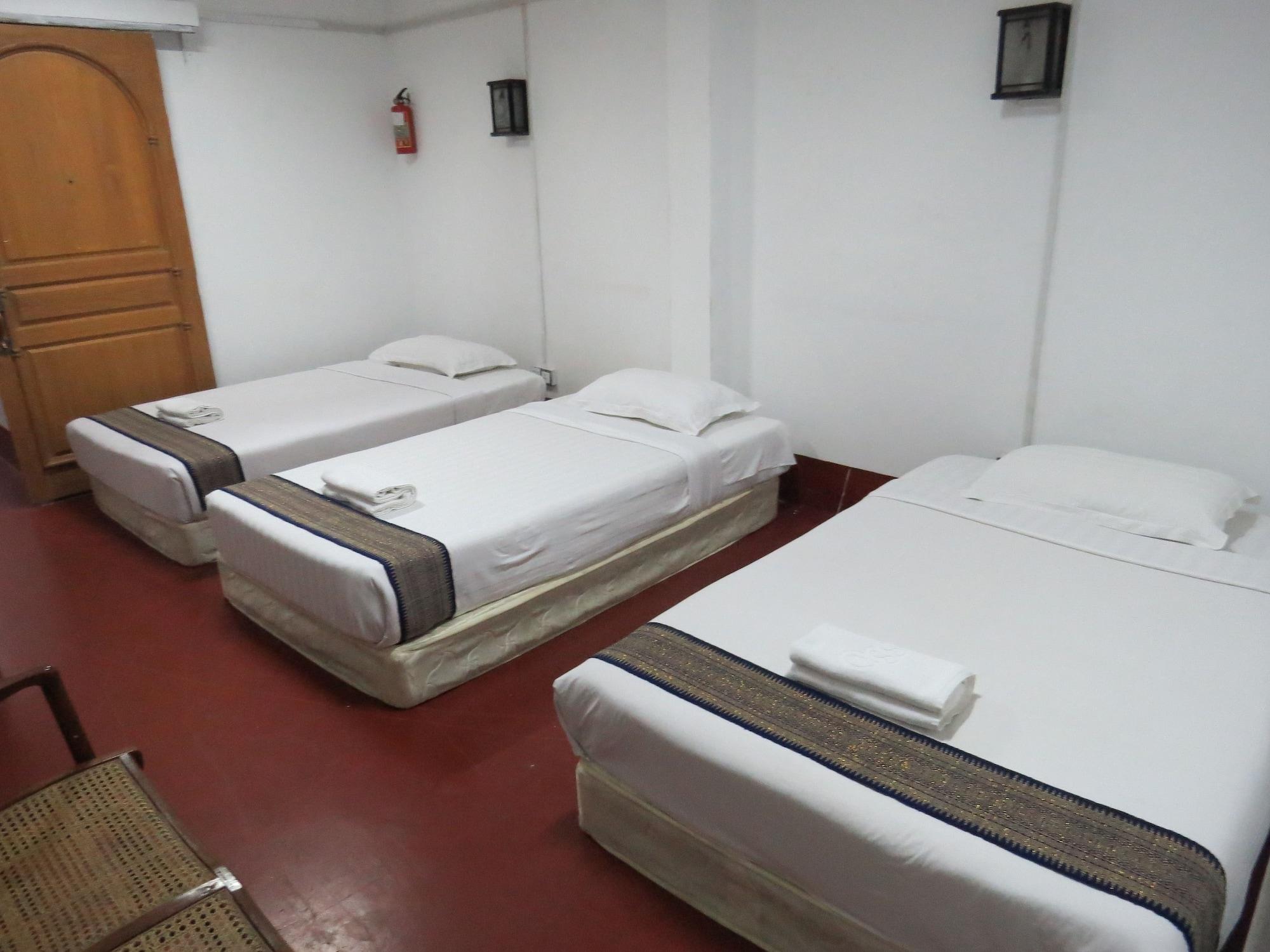 Agga Youth Hotel Yangon Exterior foto