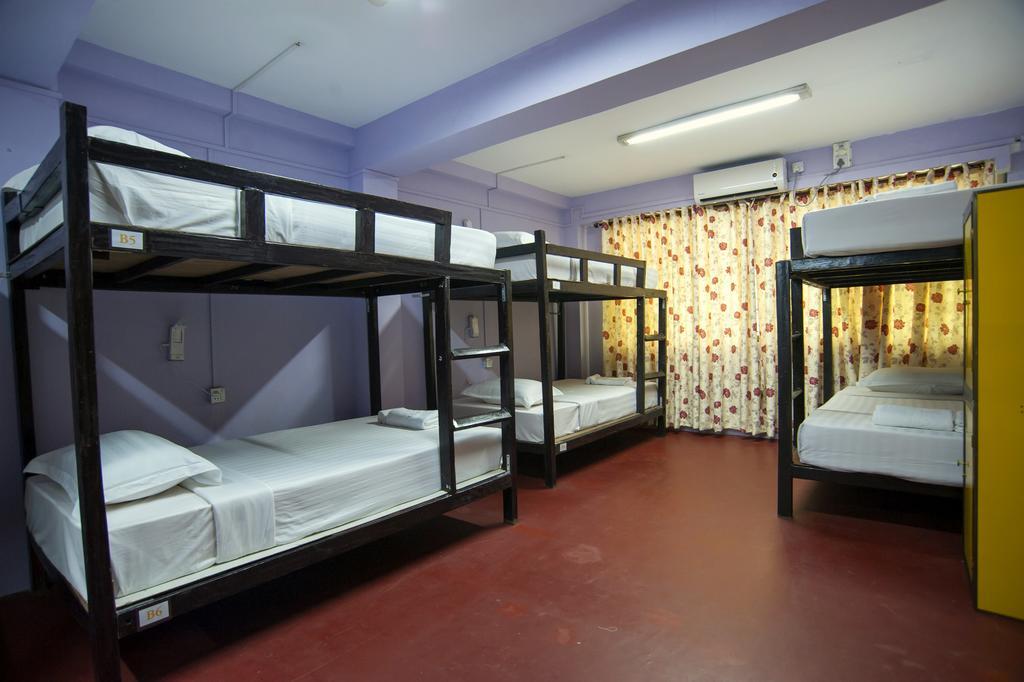 Agga Youth Hotel Yangon Exterior foto